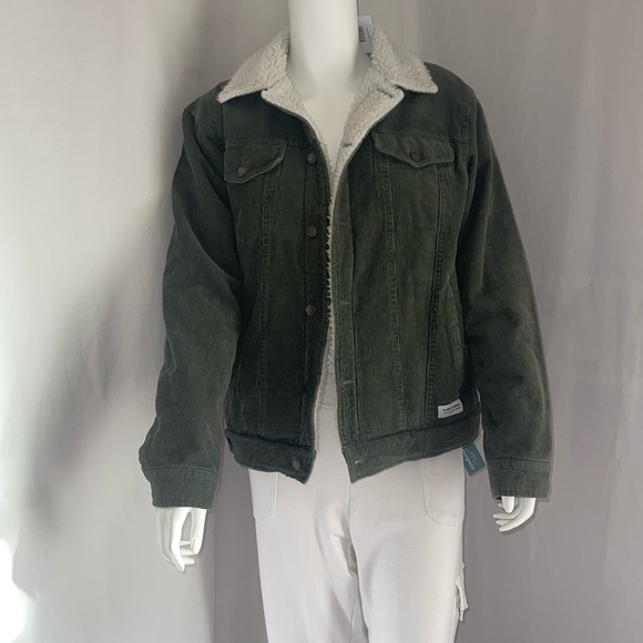 Banks journal Green Corduroy Sherpa Jacket new - Picture 1 of 16